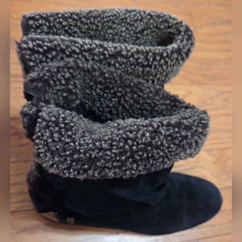 Stuart Weitzman Black Suede Sherpa Ankle Boots Size 9.5